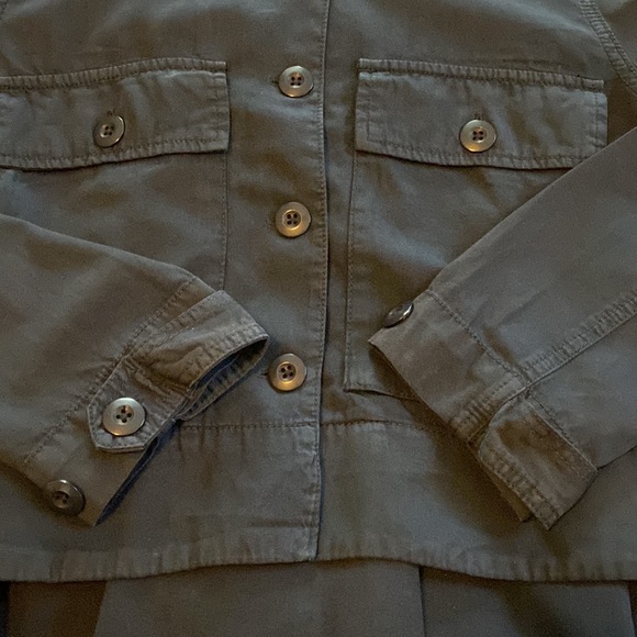 Romeo & Juliet Couture Woven Hi-Low Navy Jacket Size Small - Picture 10 of 11